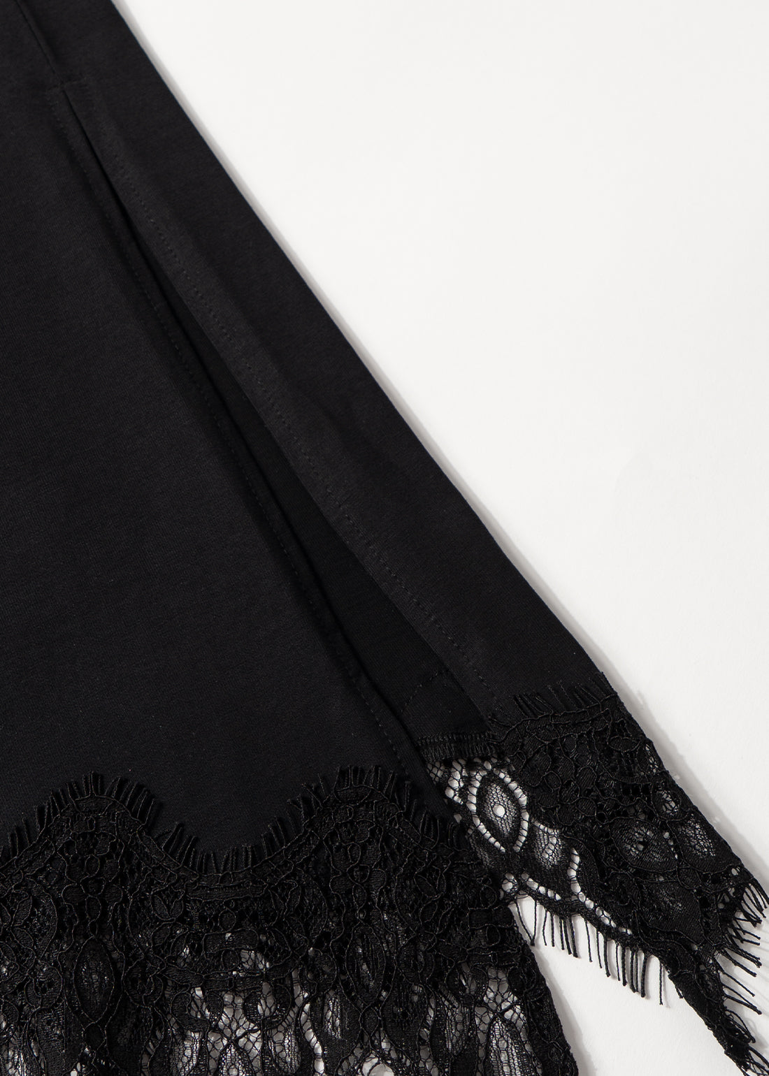 T-shirt Asymetric Crochet Black